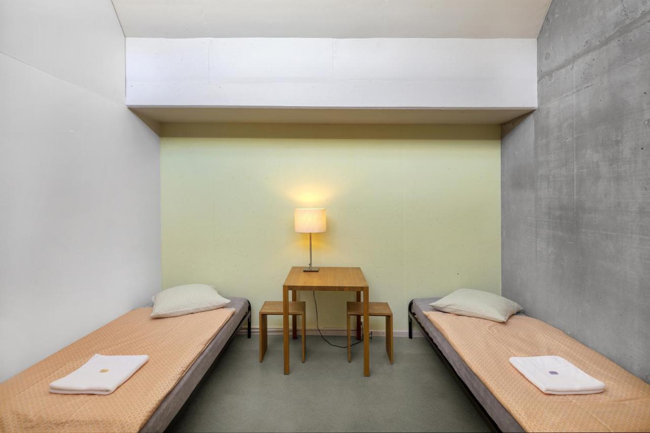 Youth Jeunotel Hostel *